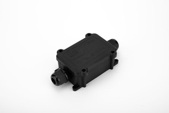 Schwarzer IP68 Schnellanschluss 24A 450VAC Wasserdichte Verbindungskiste 2 Pins