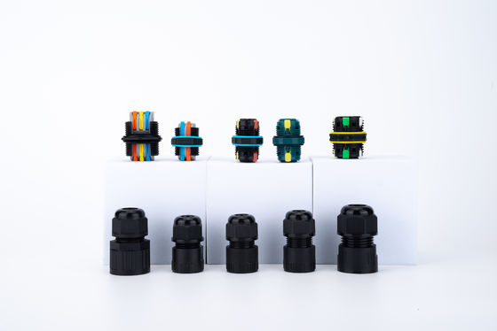 Kabelverbinder 32A 250VAC IP68 Wasserdicht 2-Wege-Verbinder 6-12mm DIA